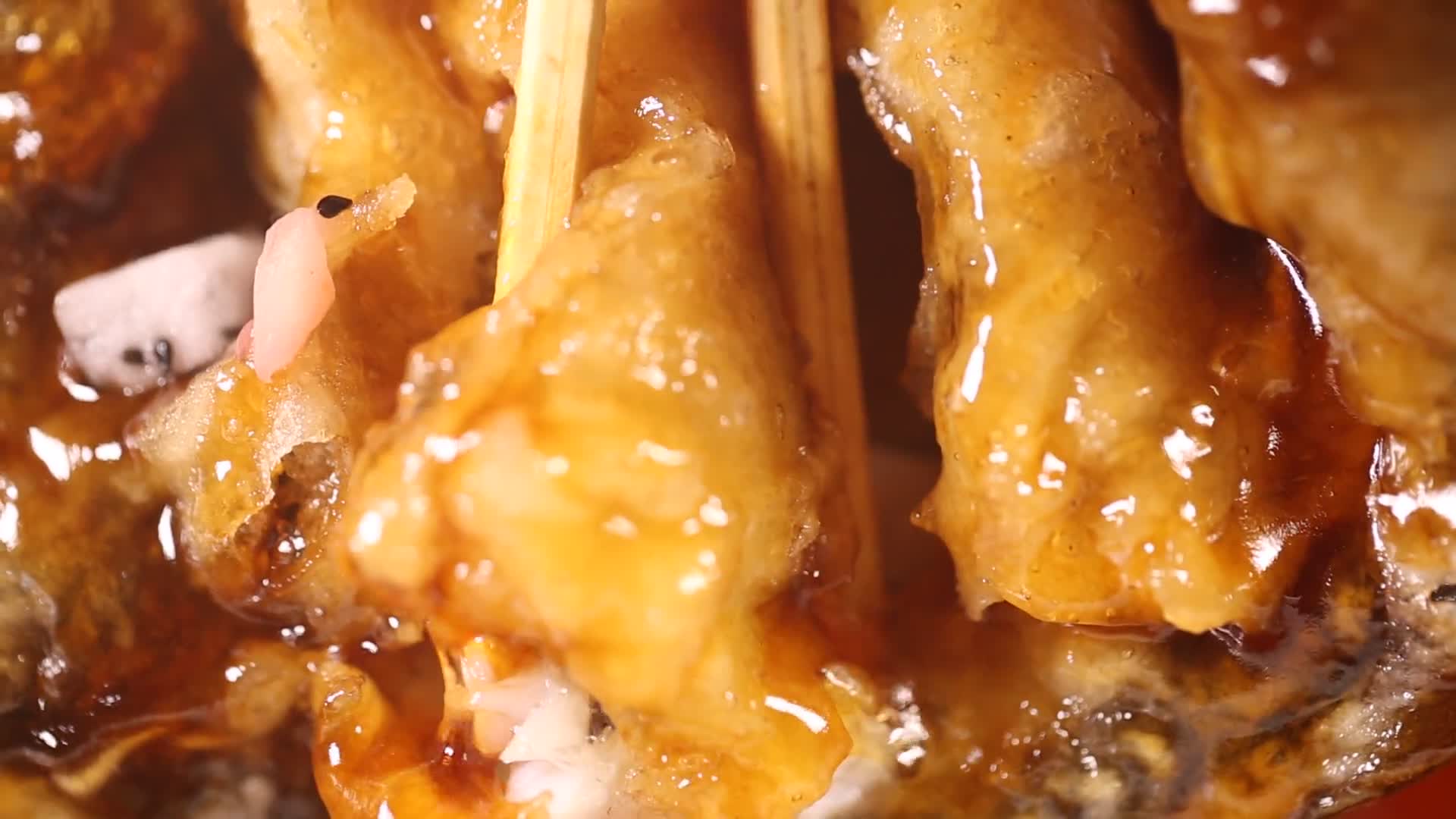 一筷子软嫩鱼肉肉质视频的预览图