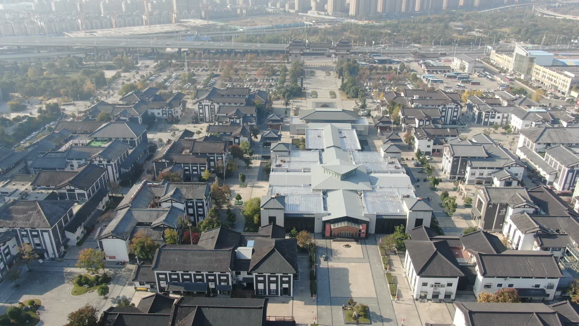 4K航拍徐州城建古建筑淮海文博园视频的预览图
