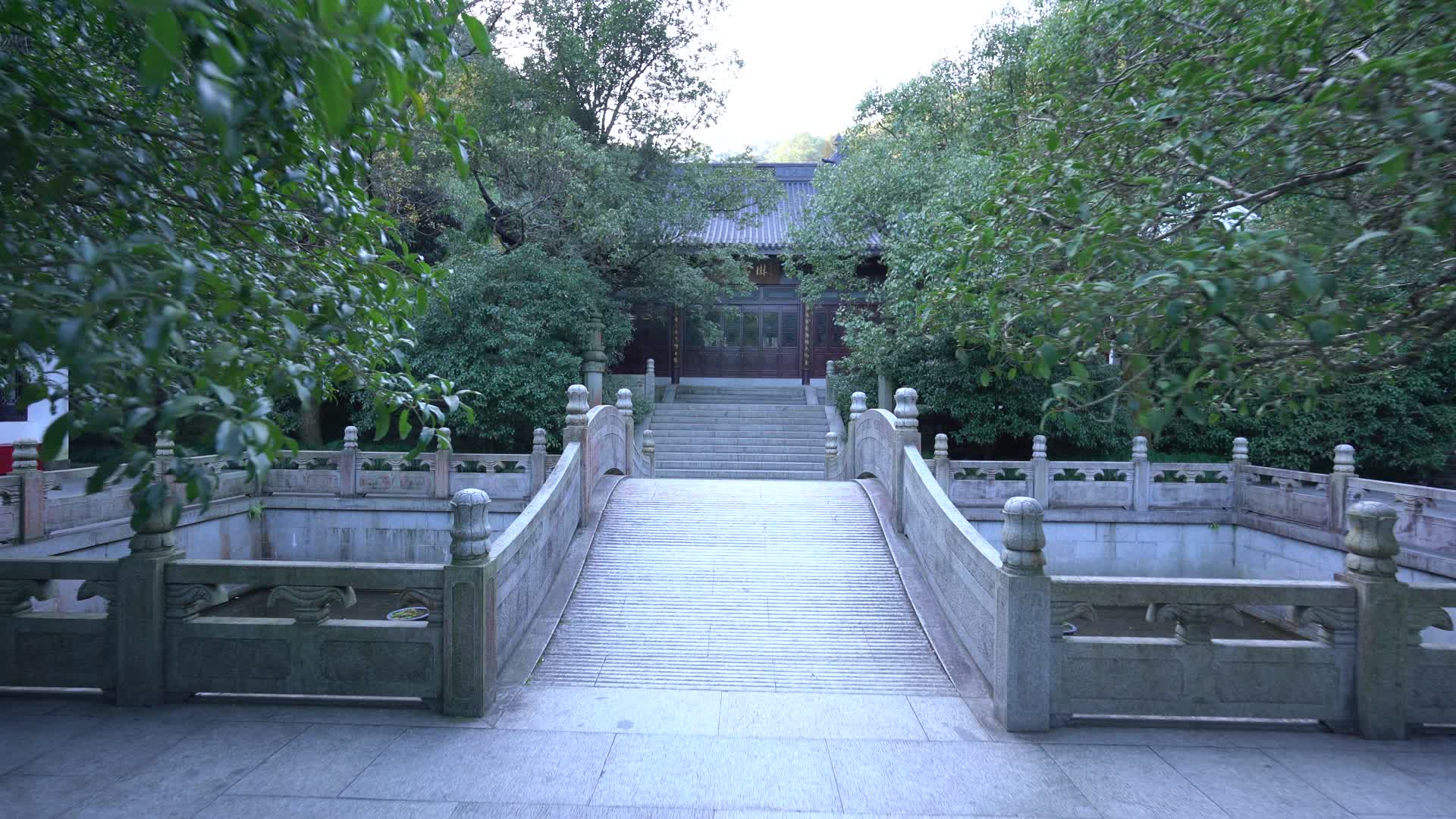 浙江杭州西湖景区理安寺4K视频视频的预览图