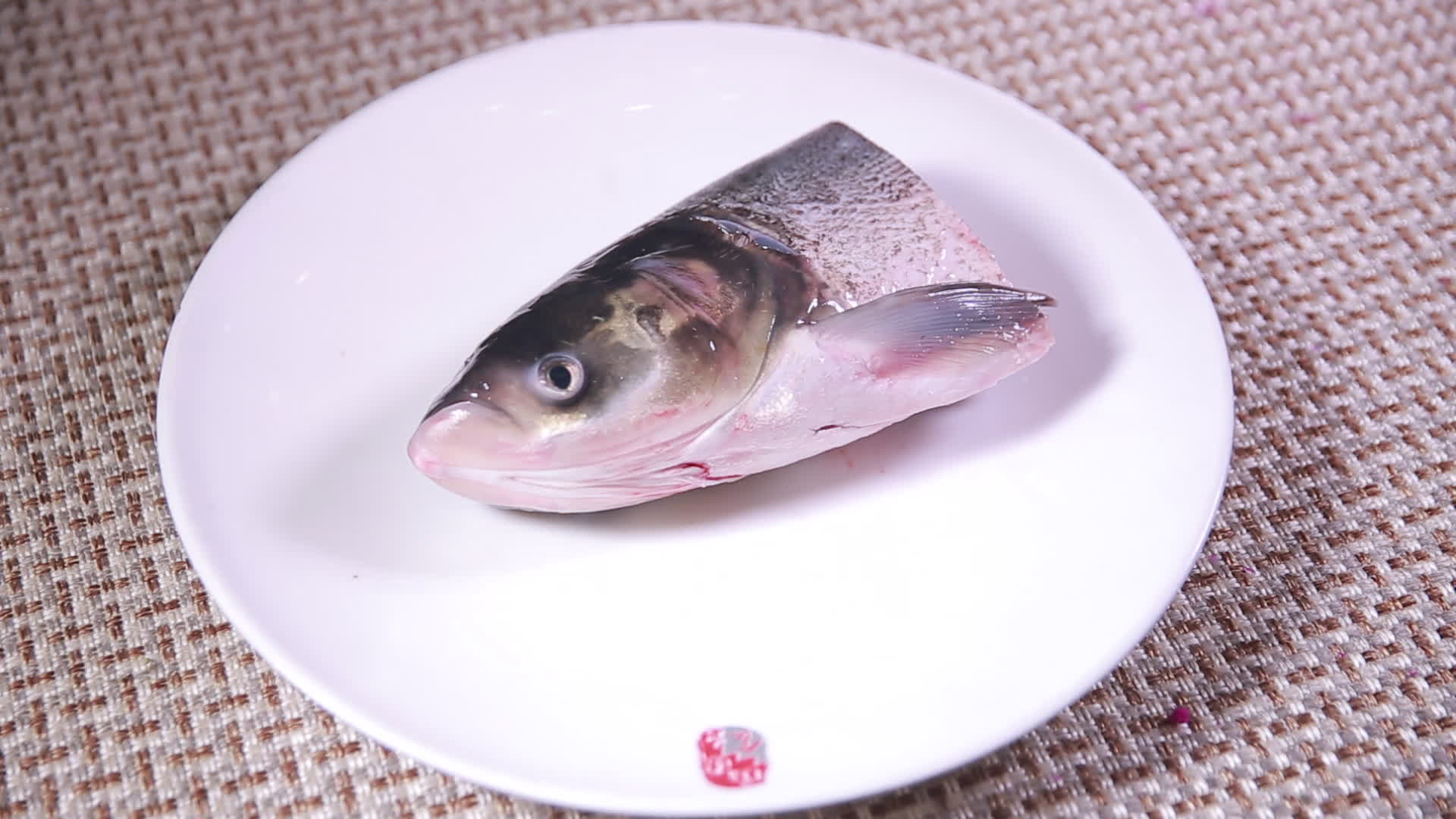 胖头鱼鱼头视频的预览图