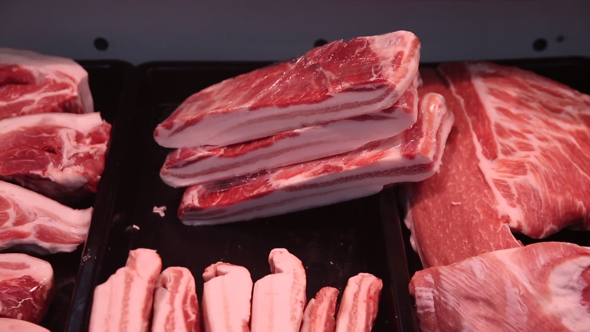 超市买猪肉视频的预览图