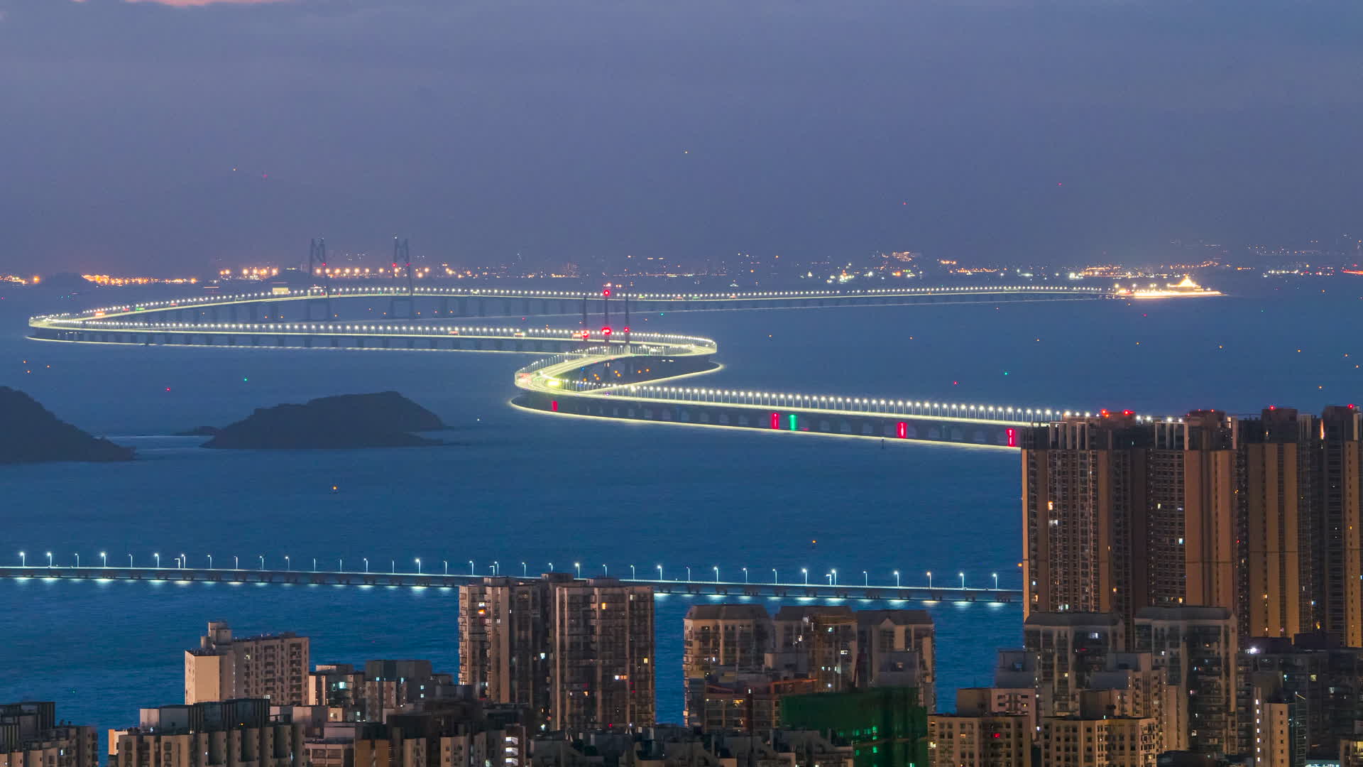 珠海日出港珠澳大桥延时视频的预览图