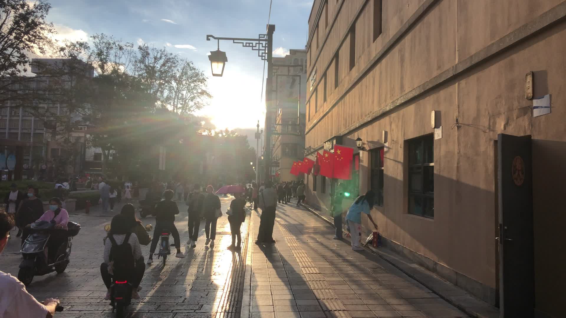 红旗街景视频的预览图