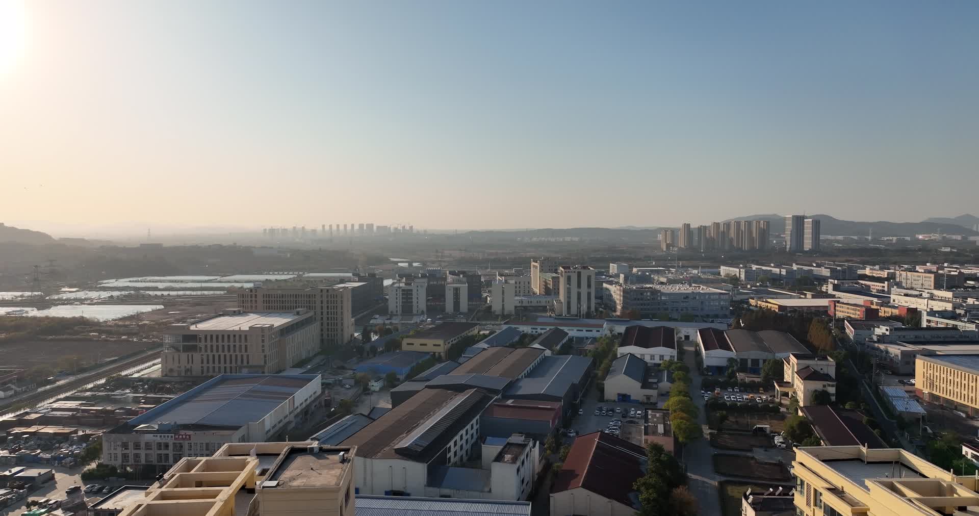 南京江宁秣陵国昌都市产业园工业园航拍全景4K实拍视频视频的预览图