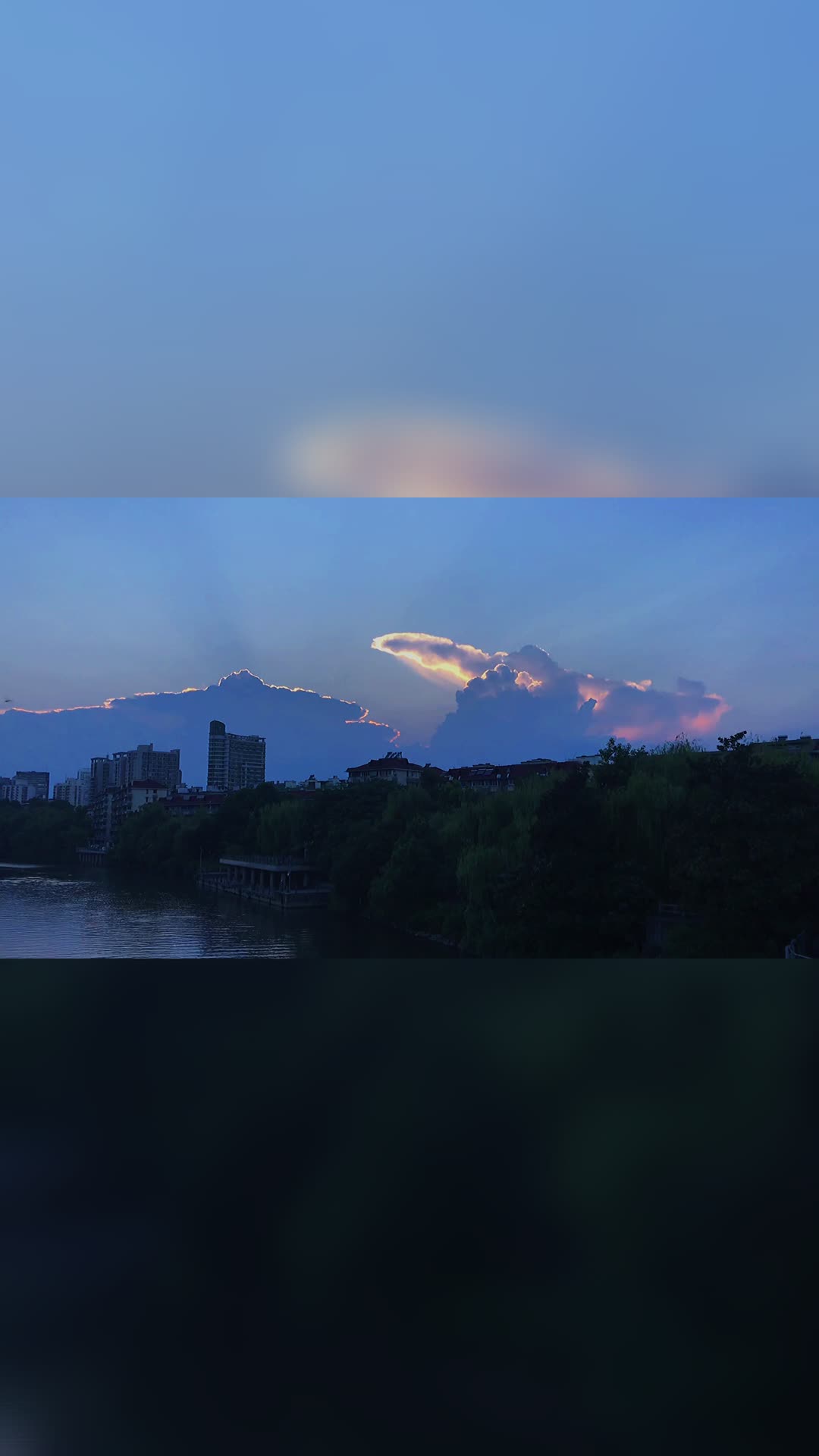 夕阳晚霞下的杭州大运河视频的预览图