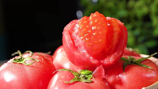 4K掰开的新鲜西红柿生鲜水果农产品高清实拍4k视频
振兴乡村
视频的预览图