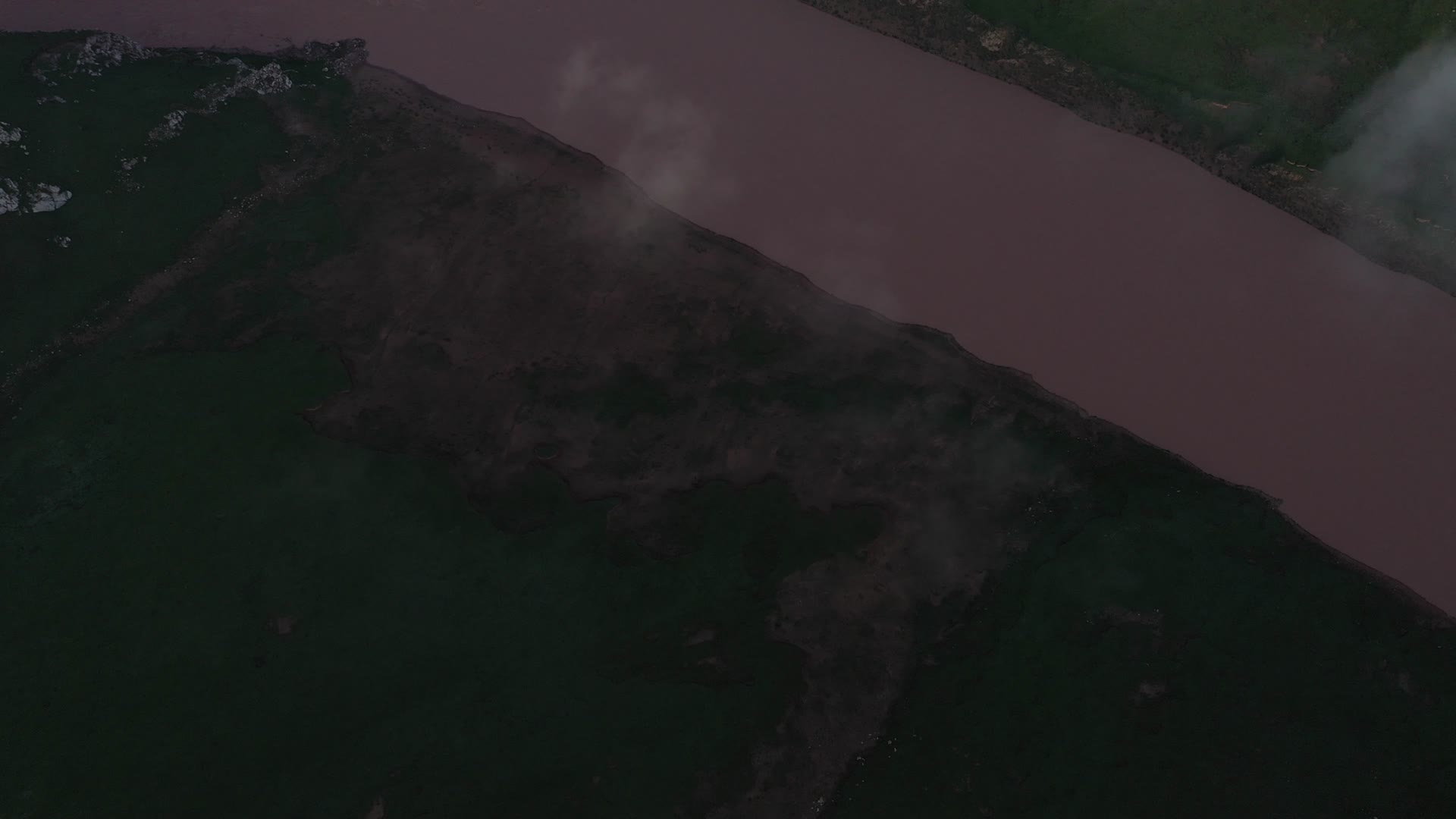 青海三江源可可西里长江第一大峡谷4k航拍视频的预览图