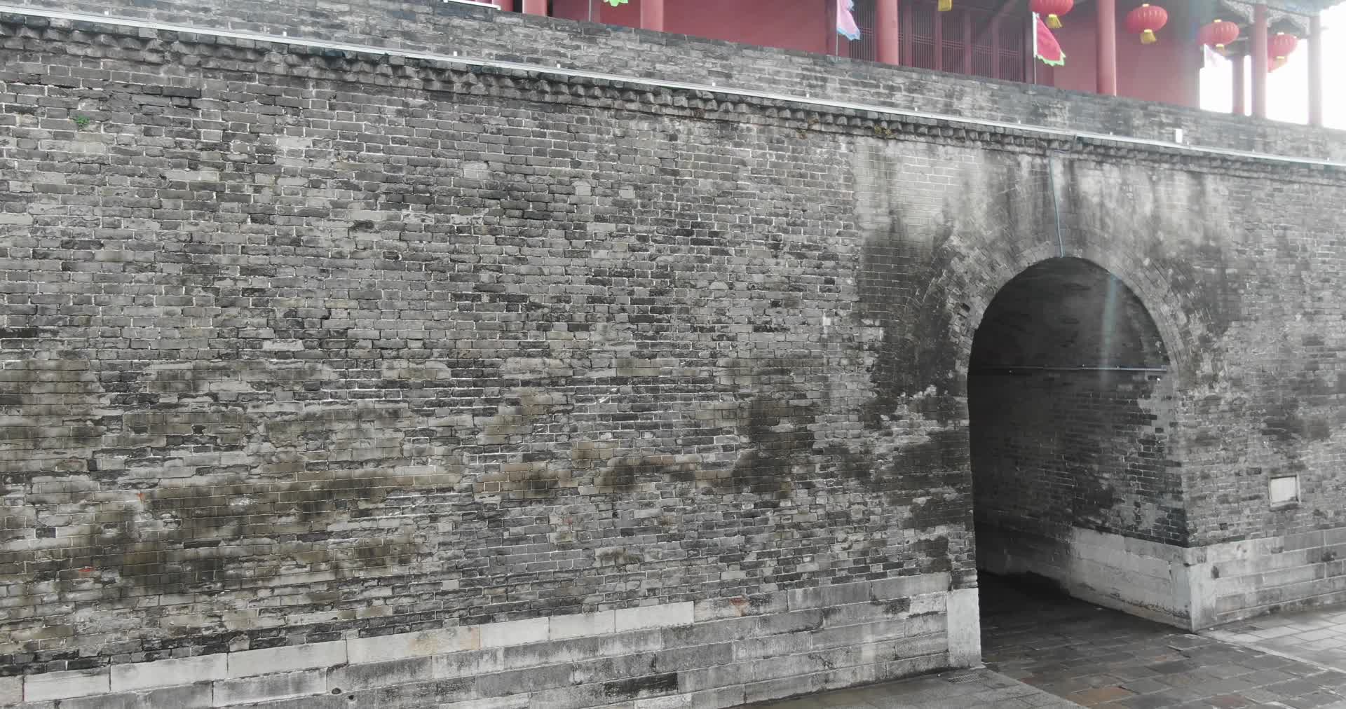 航拍荆州古城墙视频的预览图