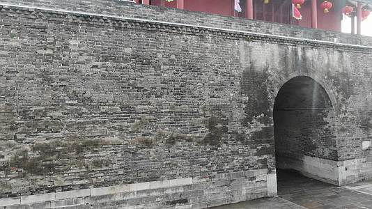 航拍荆州古城墙视频的预览图