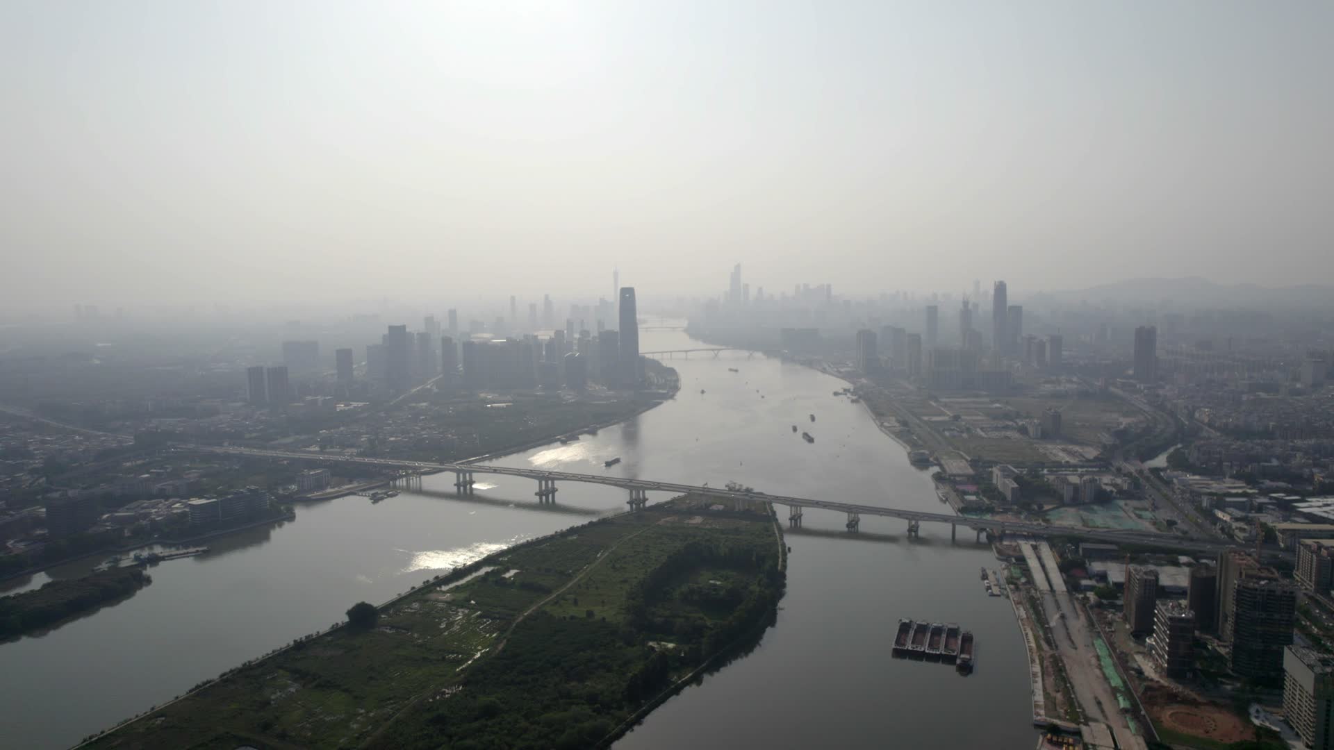 2022广州天河东圃特大桥珠江新城日落视频的预览图