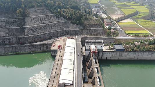 湖南沅江水电站电力国家电网航拍视频的预览图