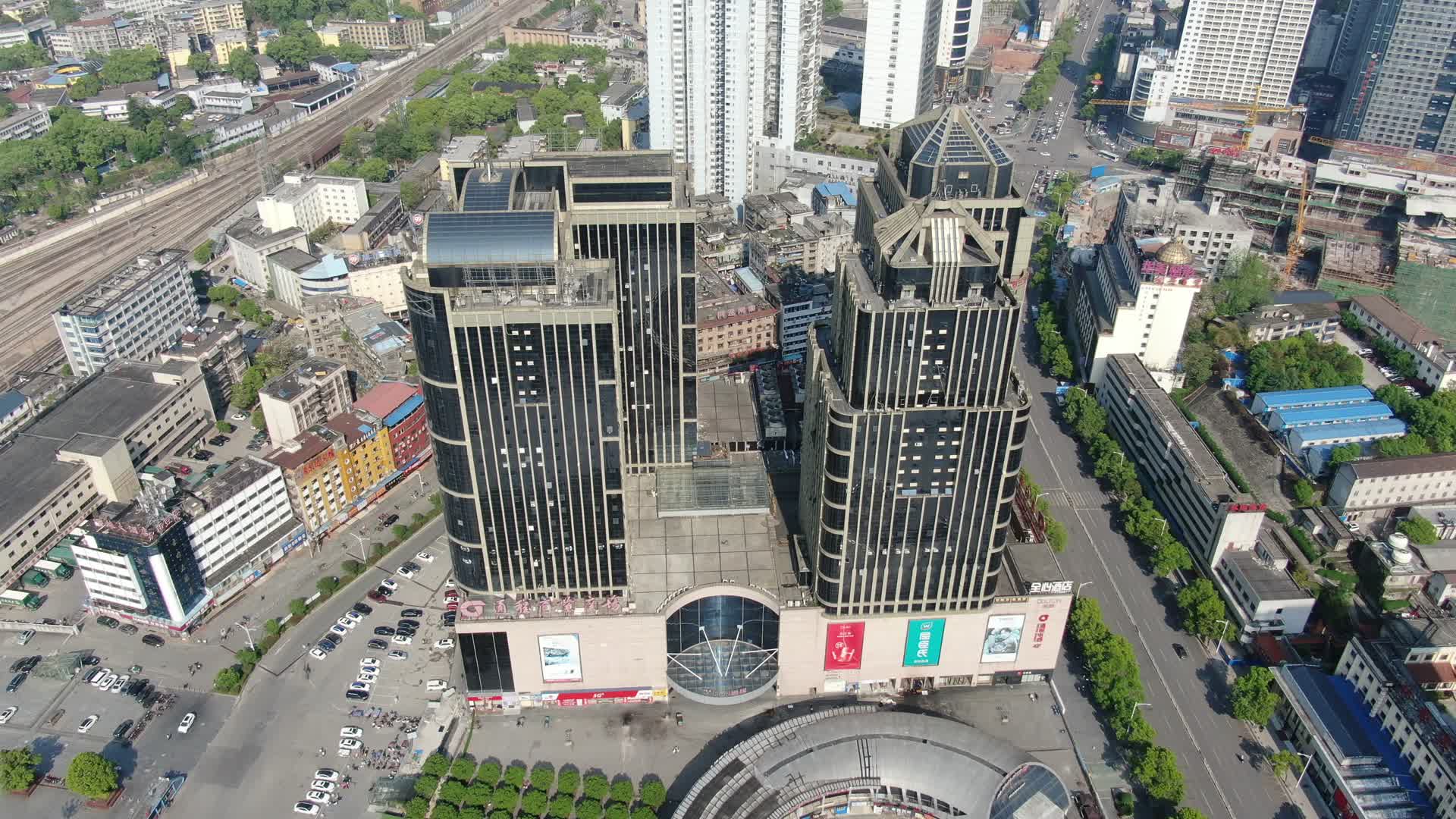 湖南怀化通城商业广场航拍视频的预览图