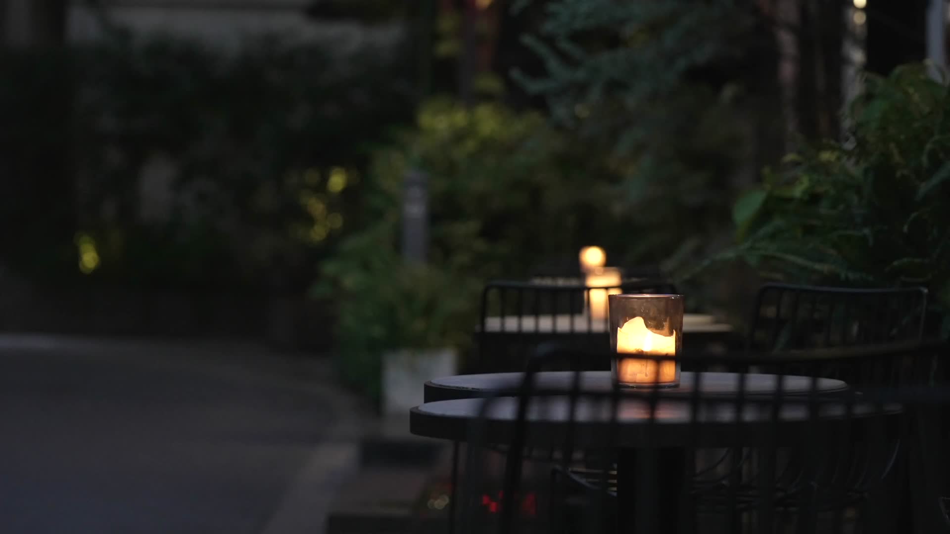 杭州小资餐厅烛光夜晚视频的预览图
