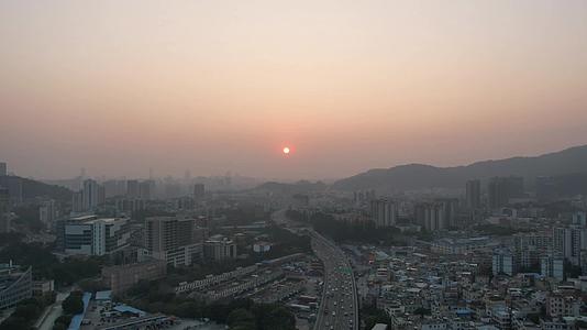 广州天河华南快速干线夕阳朝阳日落视频的预览图