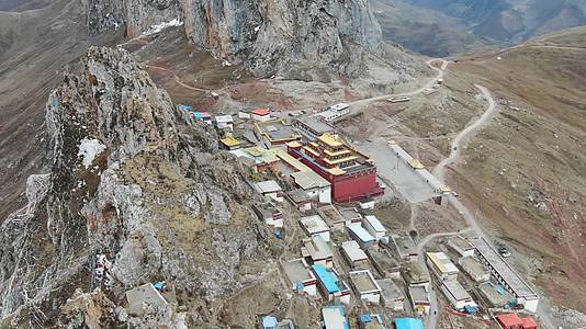 航拍西藏昌都丁青孜珠寺视频的预览图