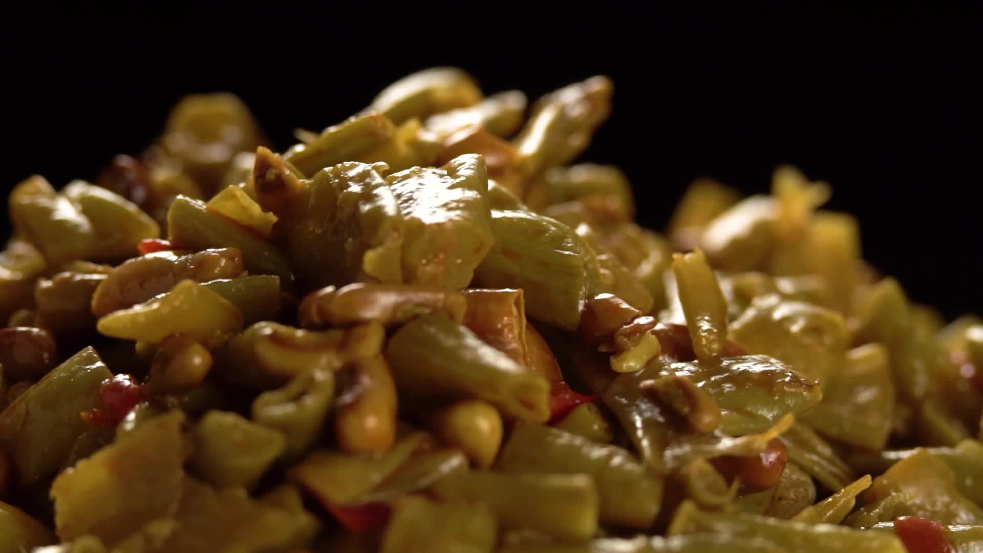 酸豆角腌制视频的预览图