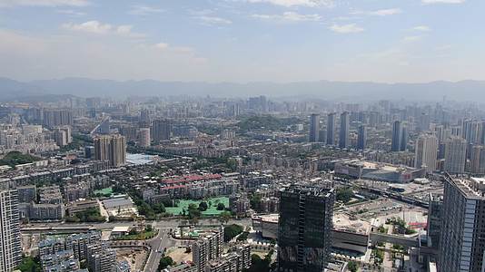 贵州贵阳城市全景风光航拍视频的预览图