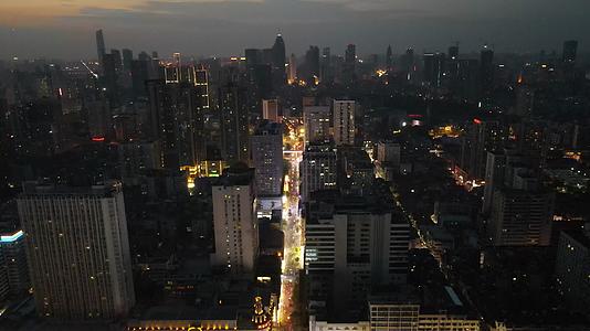 武汉江汉路步行街夜景航拍视频的预览图