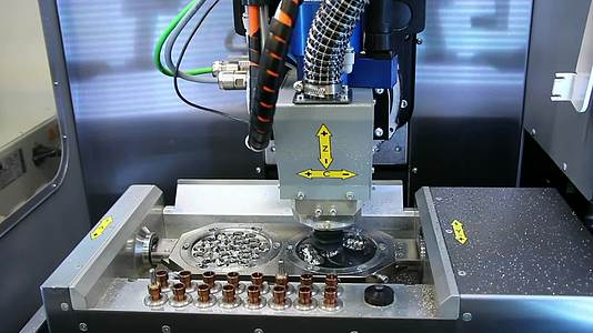 工业机器加工制造业现代化生产视频视频的预览图