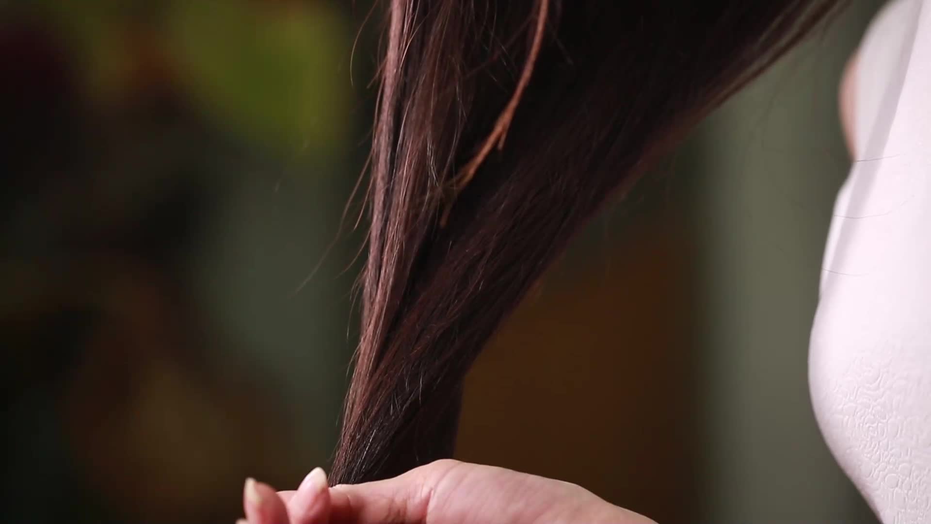 柔韧健康头发发质视频的预览图