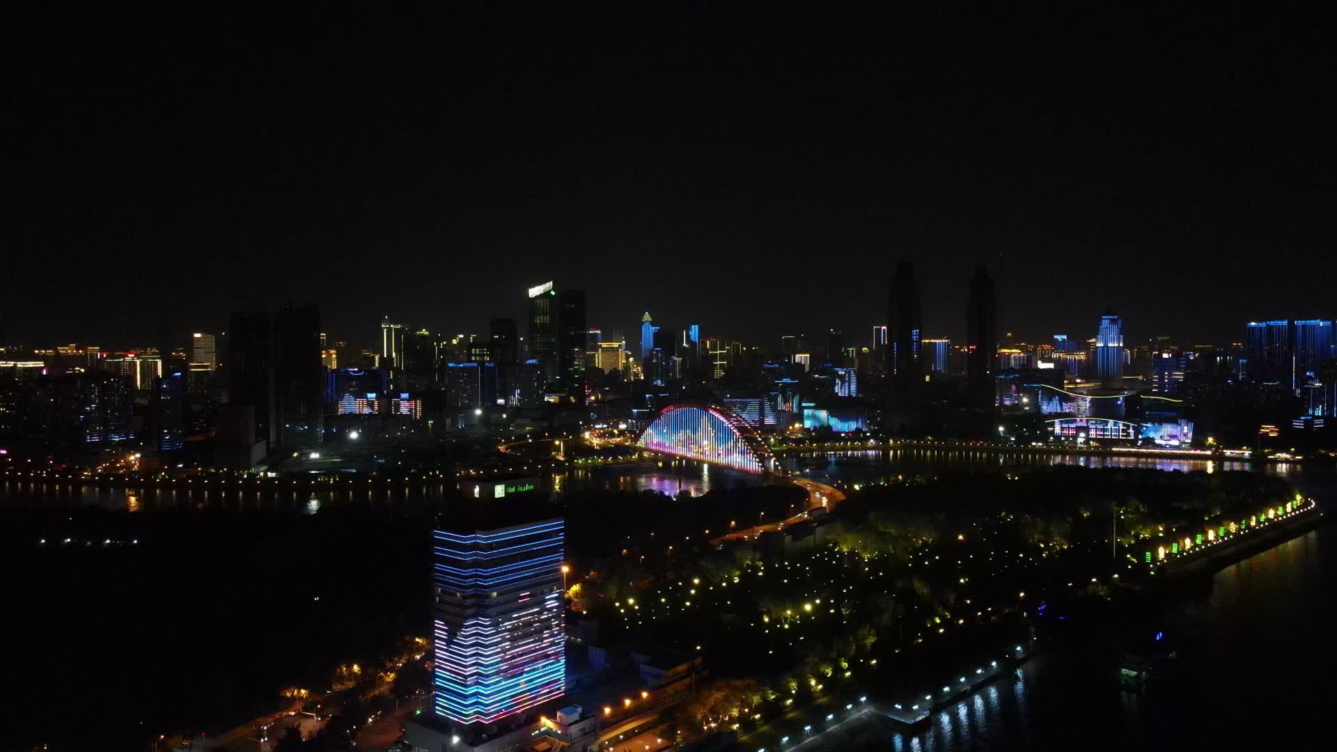 武汉城市夜景灯光航拍视频的预览图