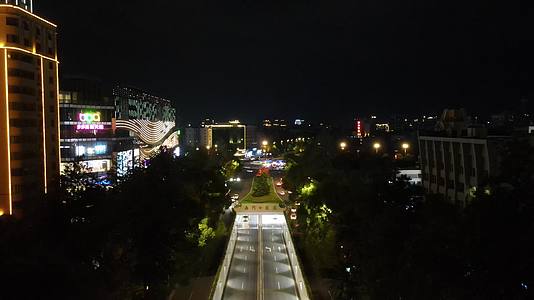 江西赣州城市夜景交通航拍视频的预览图