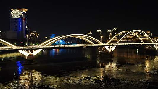 福建福州闽江跨河大桥夜景灯光航拍视频的预览图