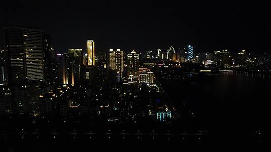 福建厦门城市夜景交通航拍视频的预览图