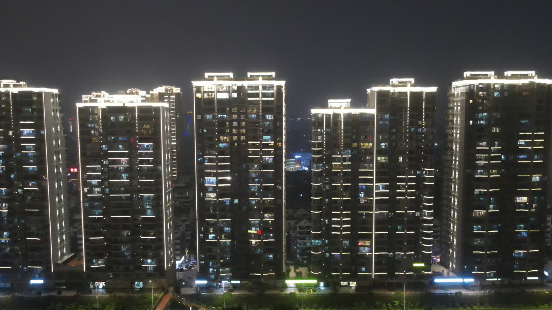 航拍福建漳州城市夜景灯光视频的预览图