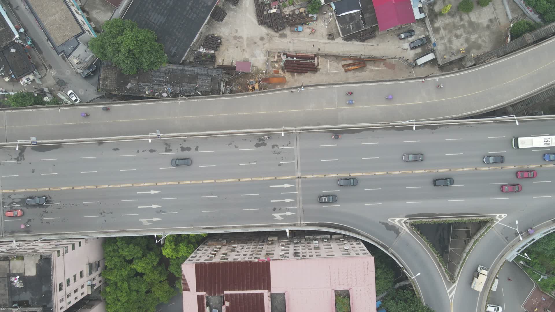 航拍湖南衡阳城市交通视频的预览图
