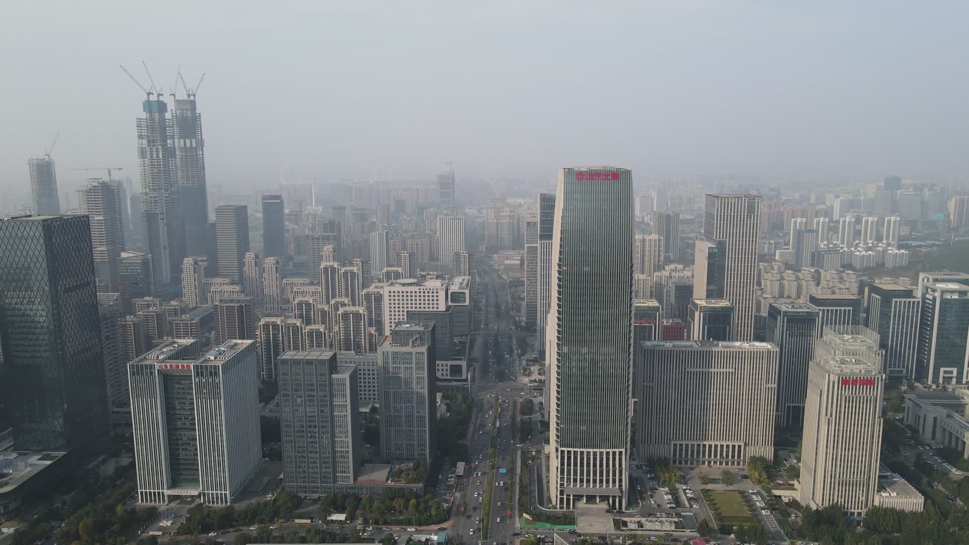 航拍山东济南城市全景视频的预览图