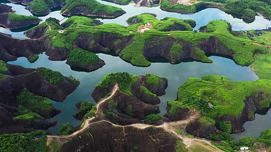 4K航拍湖南郴州高椅岭风景区视频的预览图