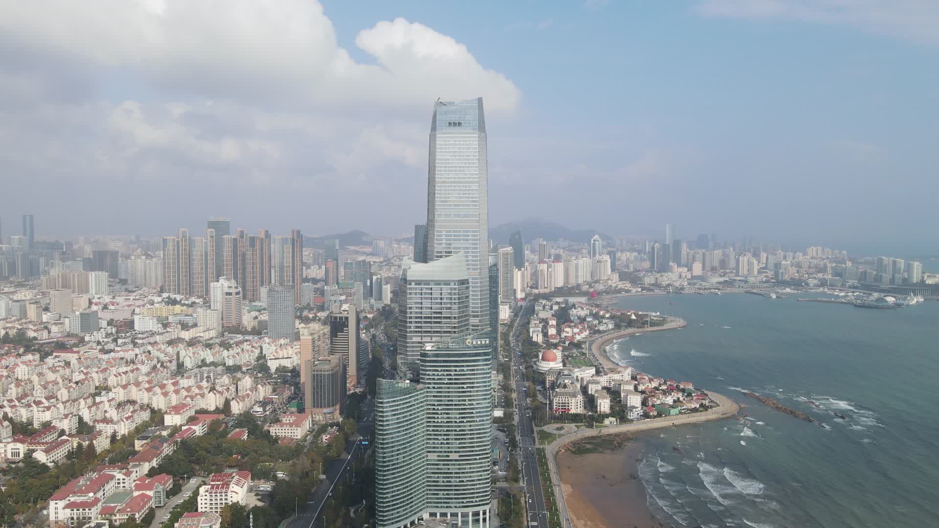 山东青岛城市CBD商务建筑航拍视频的预览图