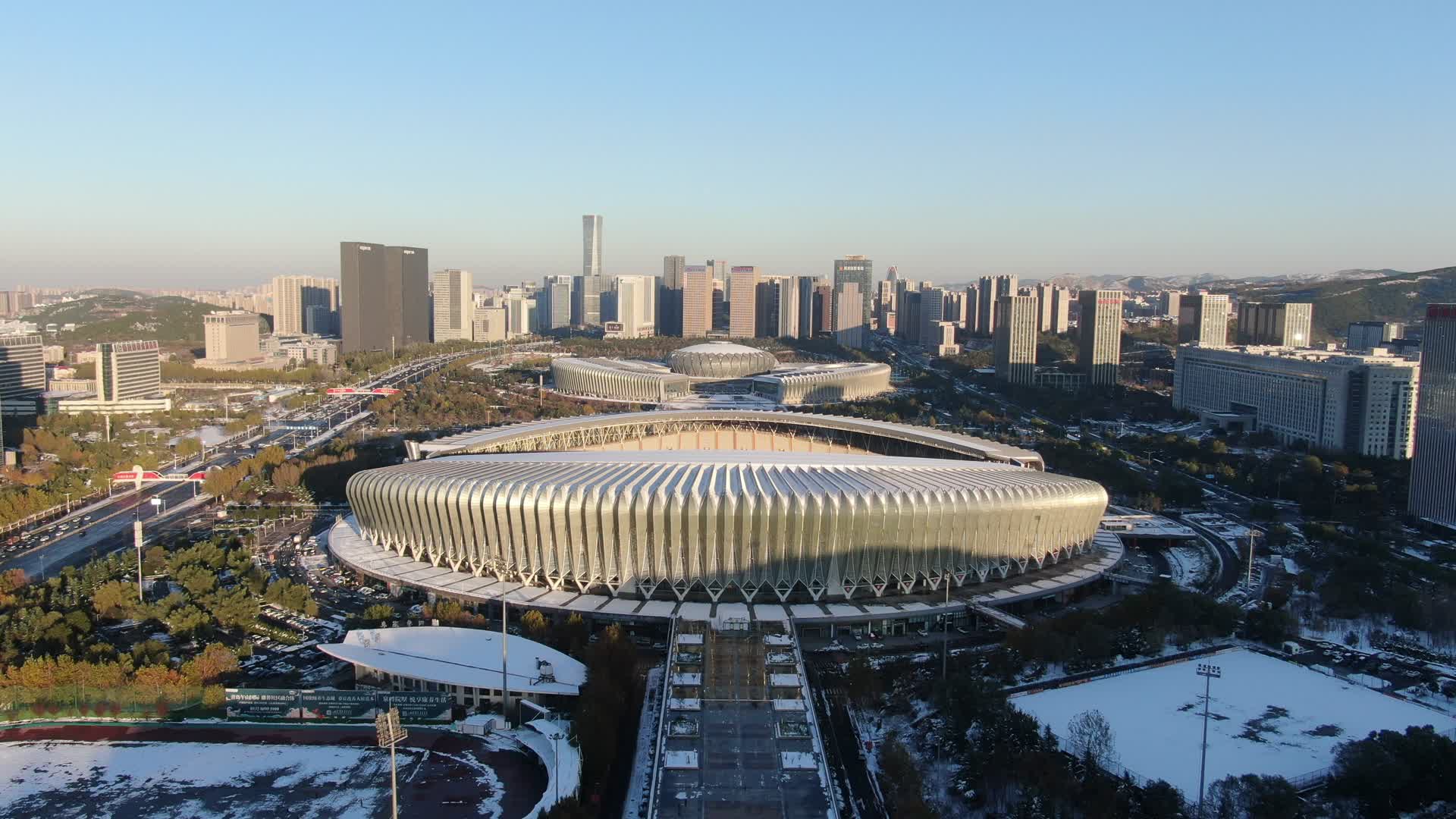 山东济南体育中心航拍视频的预览图