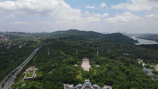 广西南宁青秀山5A景区全景航拍视频的预览图