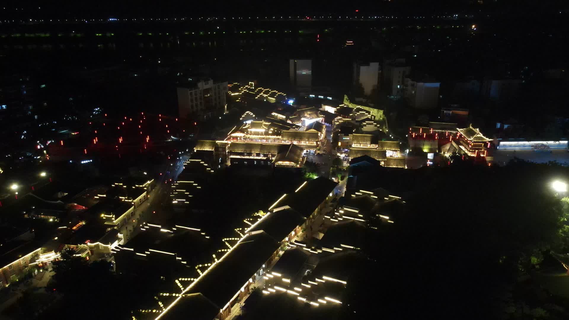 江西南昌万寿宫夜景航拍视频的预览图