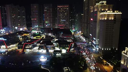 4K航拍贵州贵阳花果园购物中心夜景视频的预览图