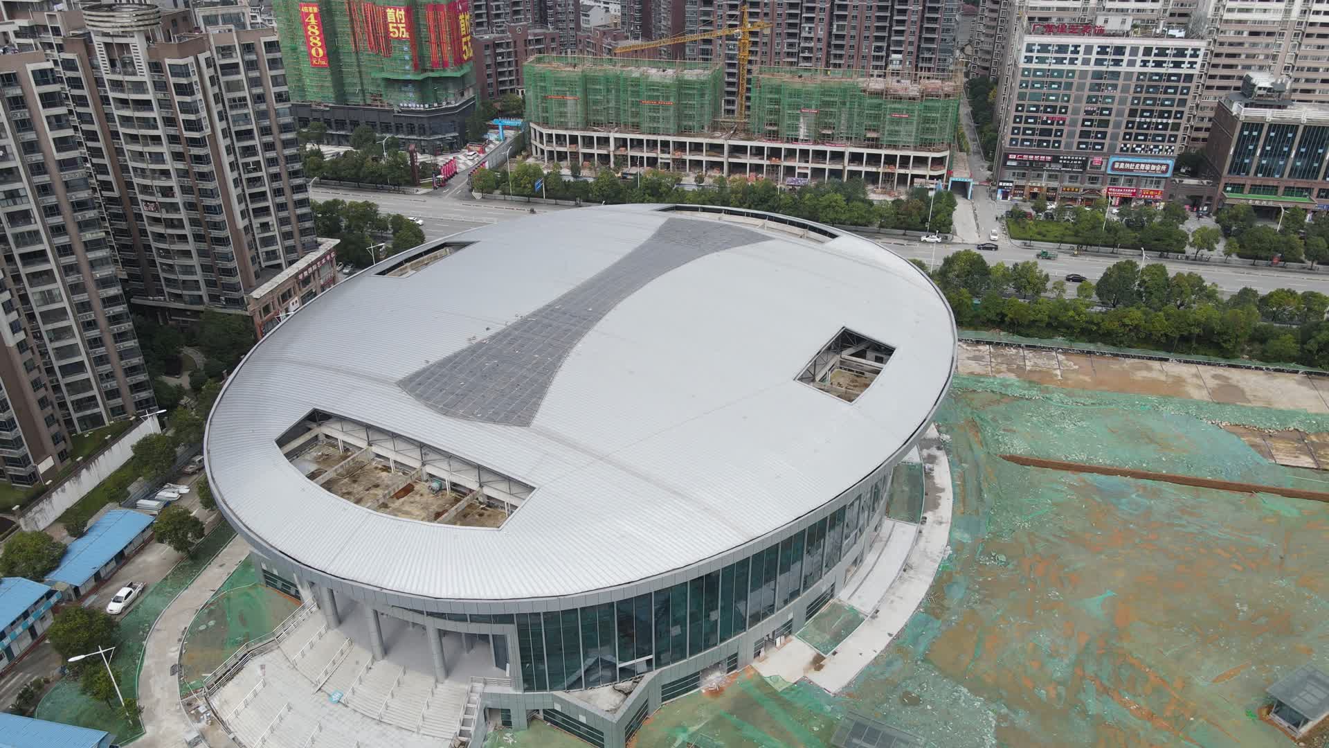 湖南怀化篮球馆航拍视频的预览图