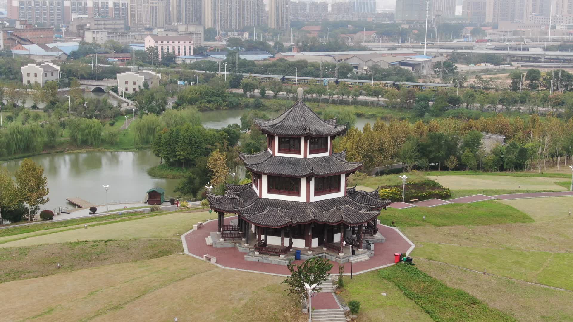 江西南昌湘湖公园航拍视频的预览图