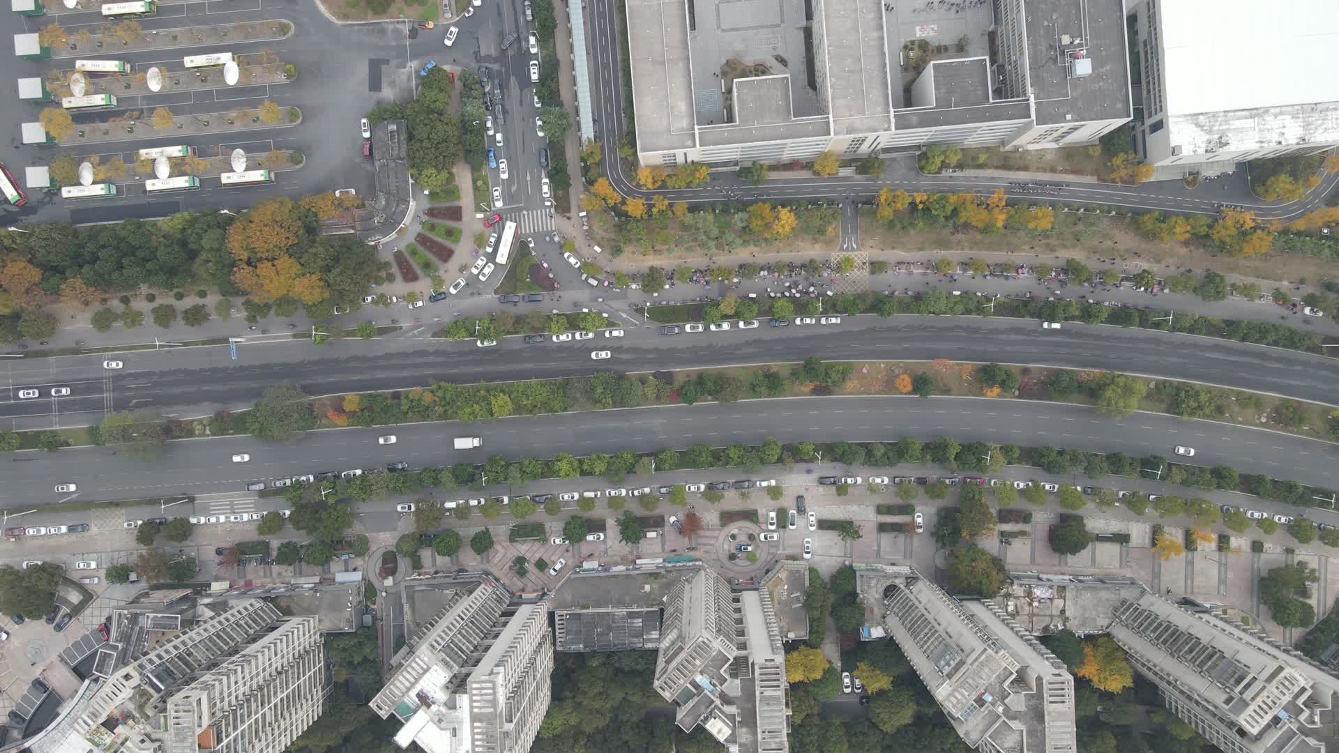 4K航拍安徽合肥城市交通视频的预览图