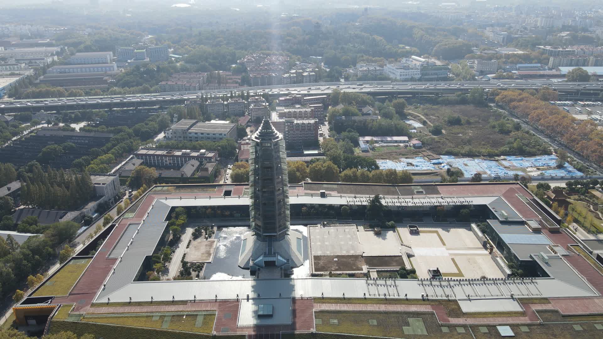 航拍南京大报恩寺视频的预览图