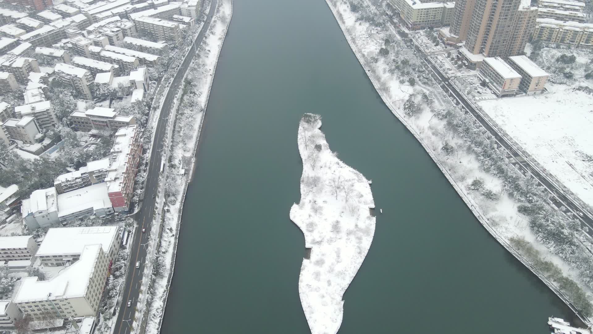 湖南怀化舞水河雪景航拍视频的预览图