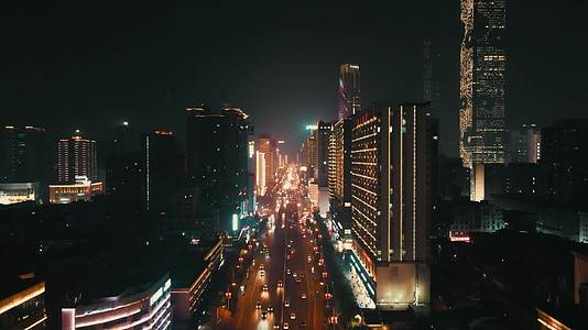 湖南长沙城市夜景入交通五一大道视频的预览图