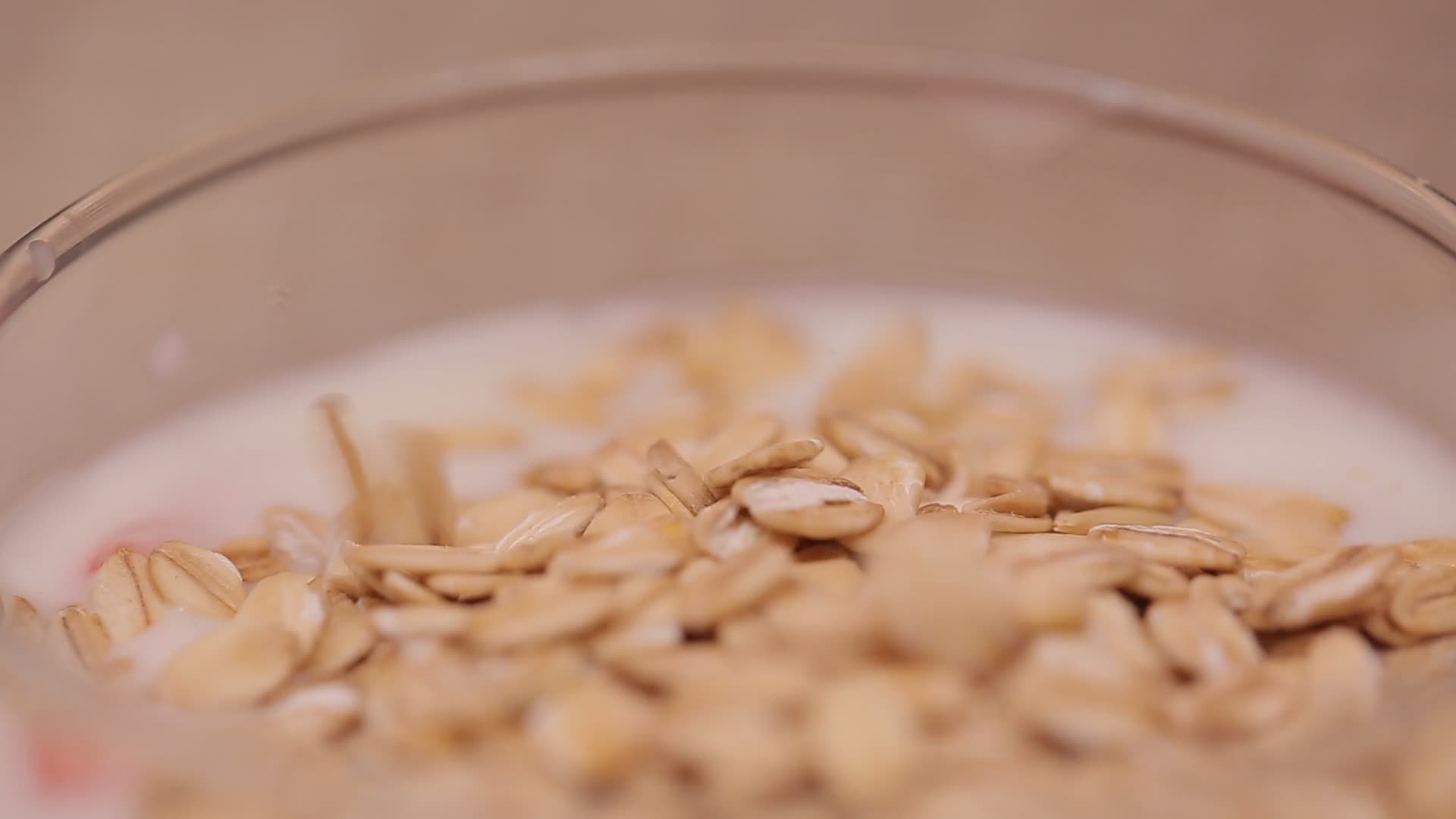 速食燕麦烘焙燕麦视频的预览图