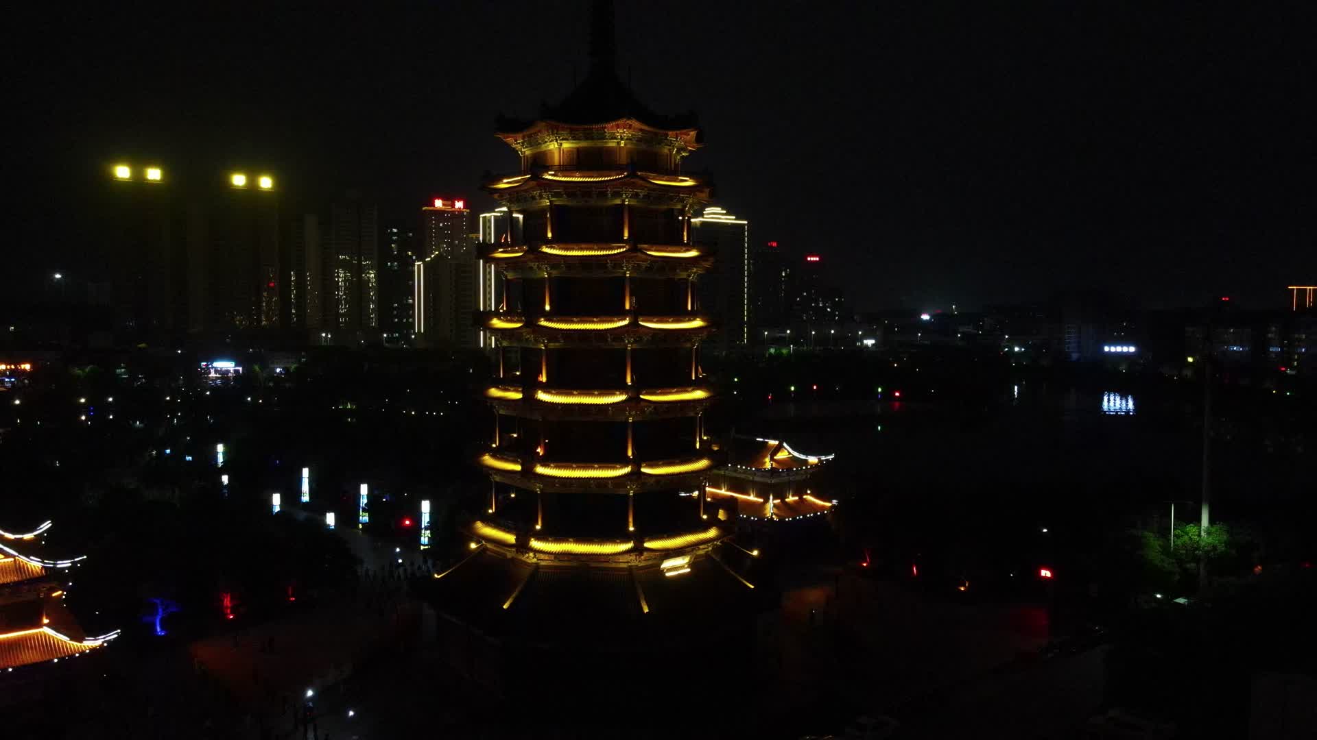 湖南怀化听溪阁夜景航拍视频的预览图