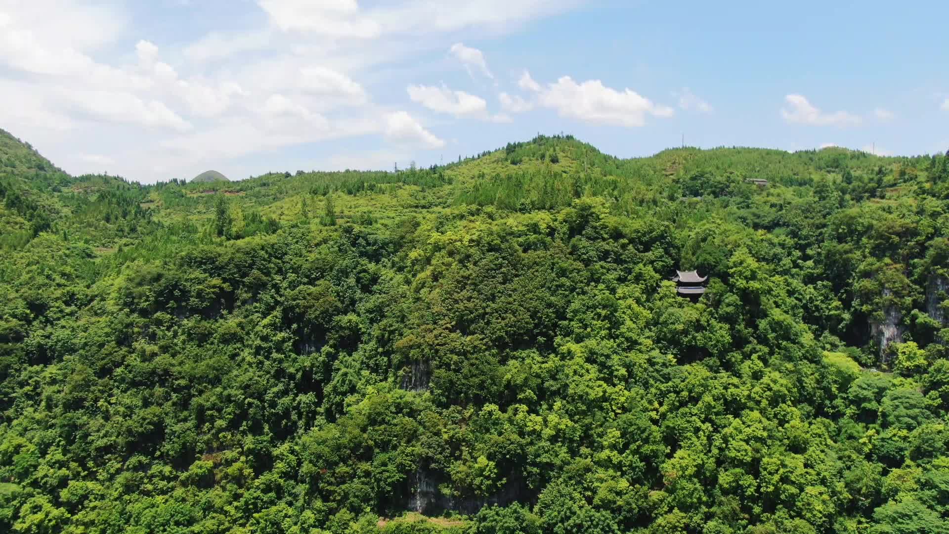 航拍贵州镇远石屏山视频的预览图