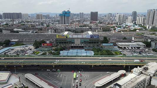 广西南宁火车站航拍视频的预览图