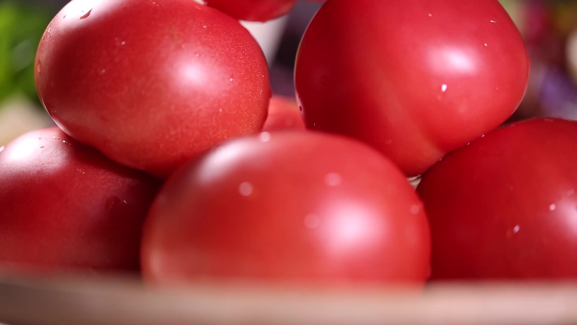 夏季蔬菜西红柿视频的预览图