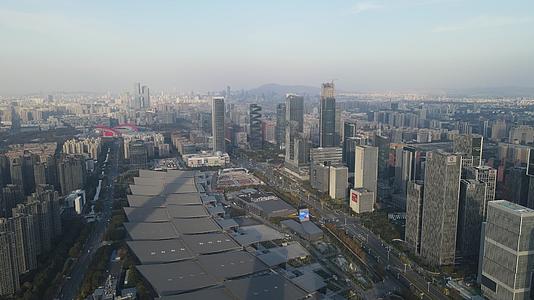 南京国际博览会议中心航拍视频的预览图
