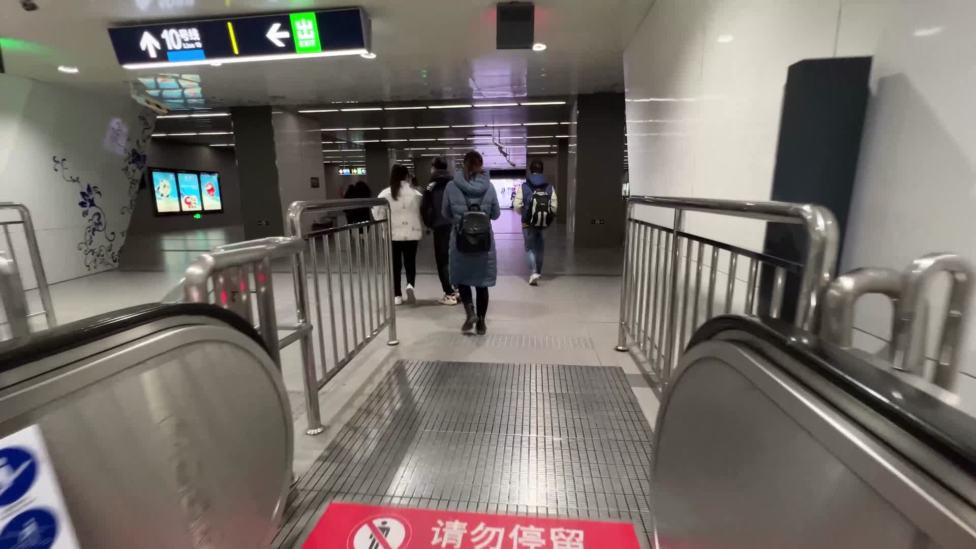北京地铁站视频的预览图